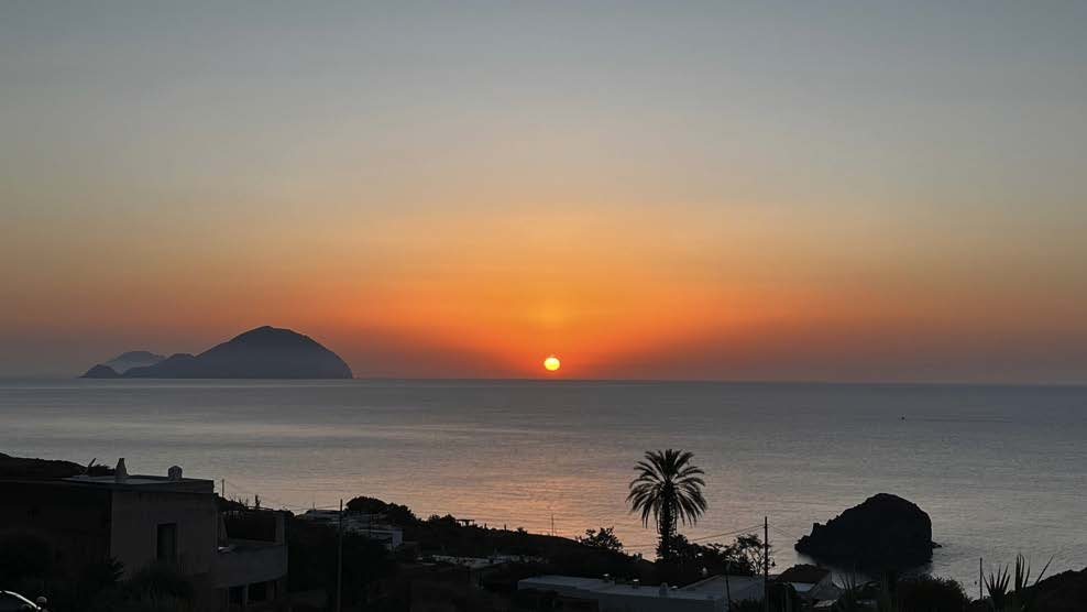 Il tramonto a Pollara Il tramonto a Pollara