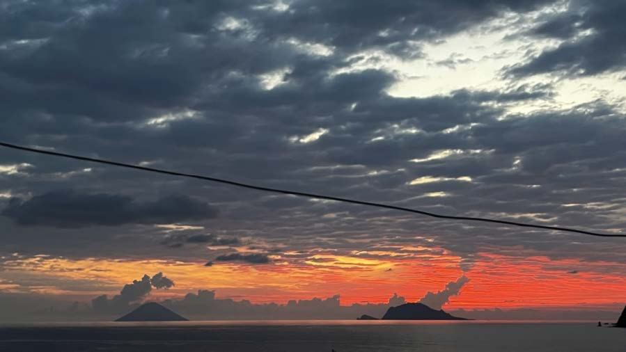 L'alba a Malfa L'alba a Malfa